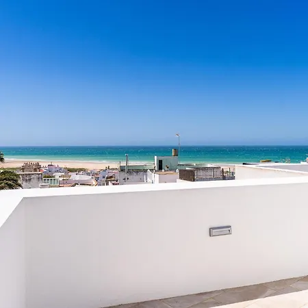 Arena House Conil 3*